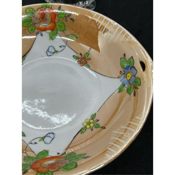 Vintage Peach Lusterware Serving Plate with Floral Pattern, Made in Japan - Picture 5 of 7